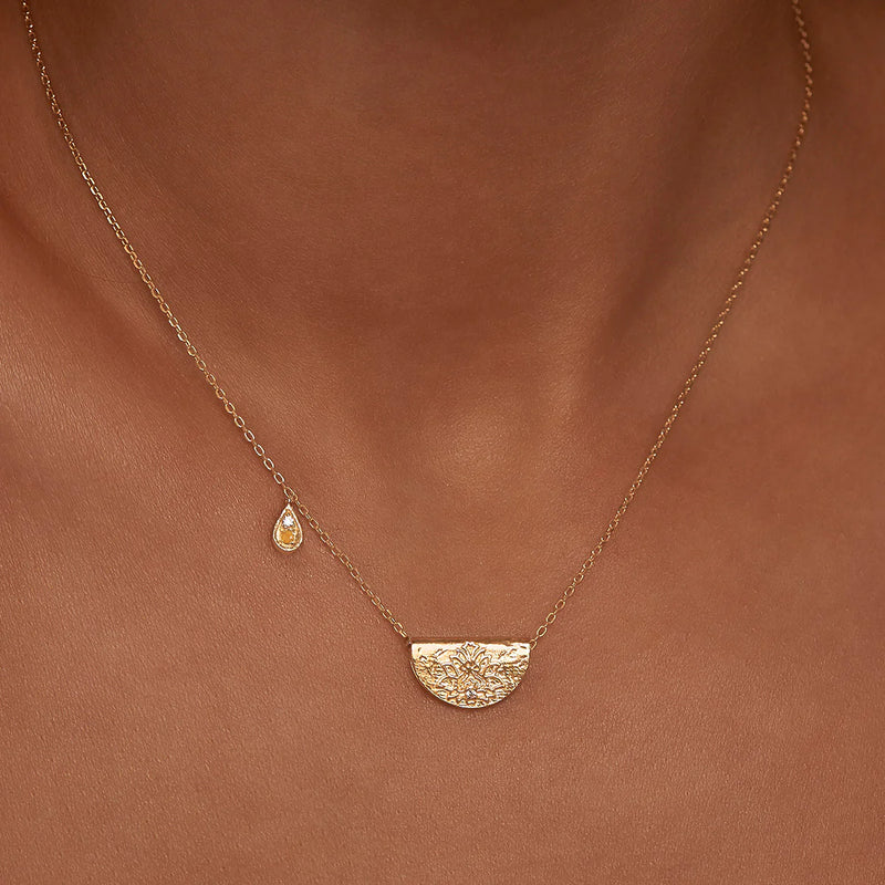 LOTUS BIRTHSTONE NECKLACE - NOVEMBER