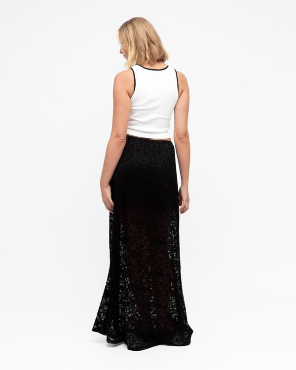 Hayley Lace Skirt - Black